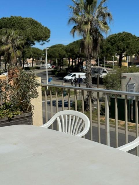 Апартаменти La Terrasse De Грюїссан Екстер'єр фото